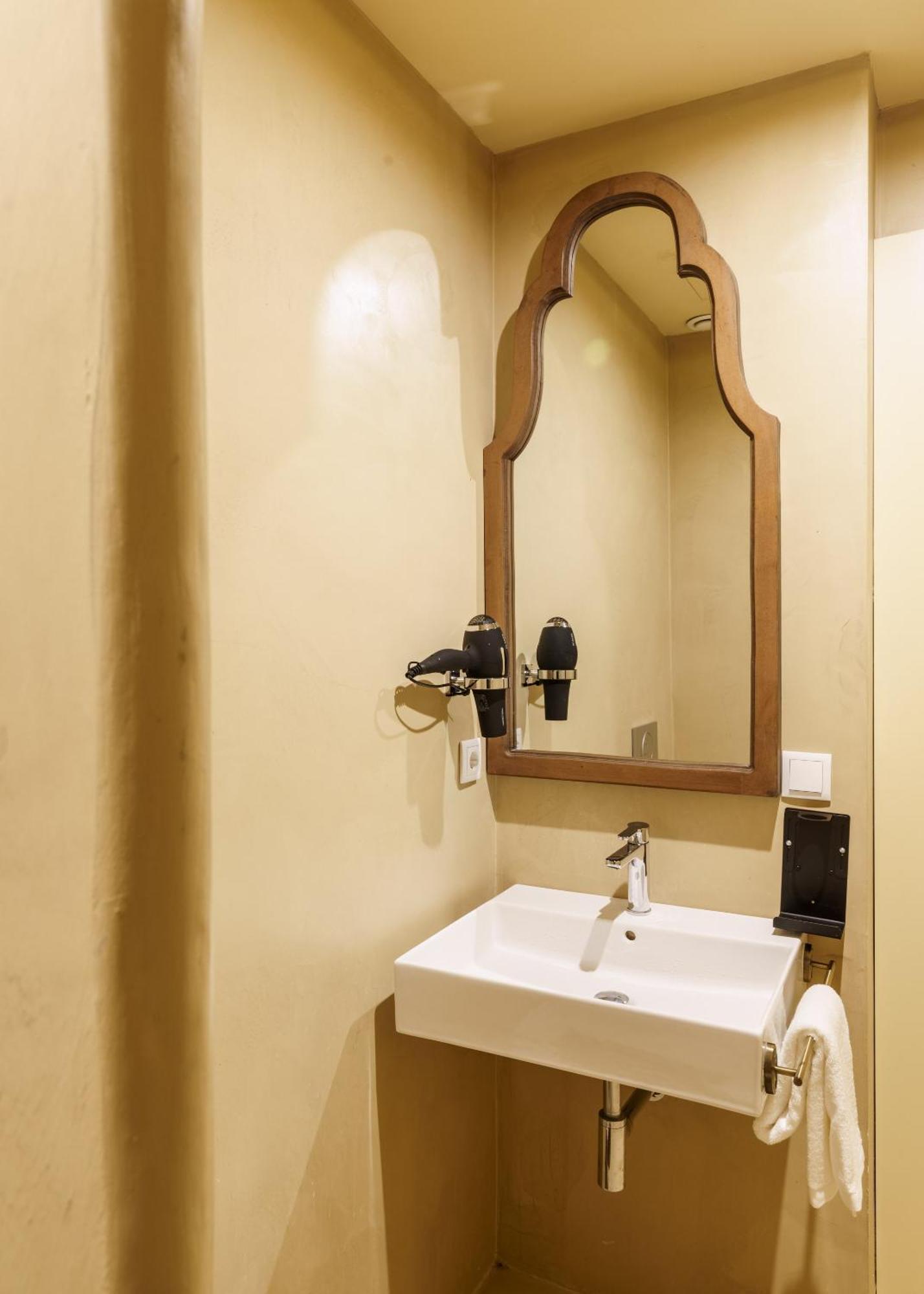 Limehome Cordoba Calle Pozanco Экстерьер фото